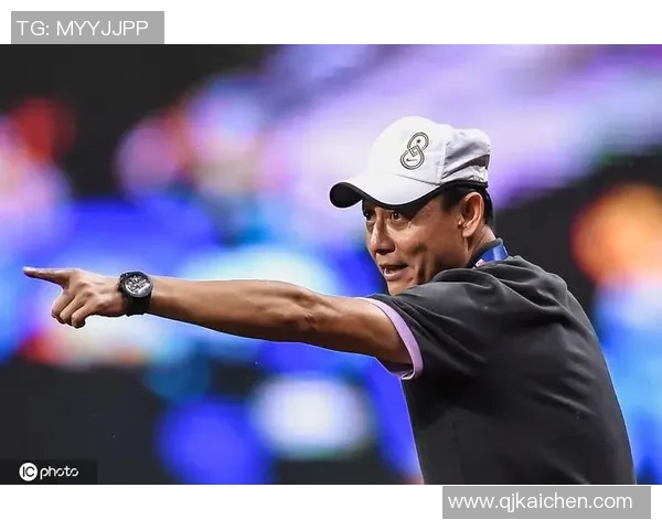 曼联迎战布里斯托期待逆转局势全力争胜展现球队实力