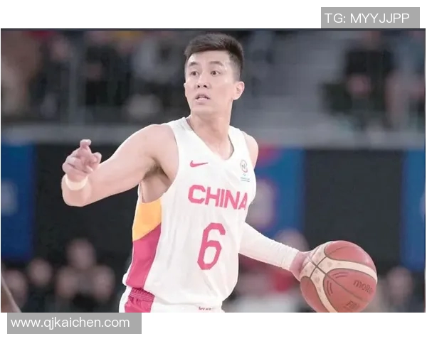 郭艾伦带领中国男篮迎战国际强敌展现篮球魅力与团队精神