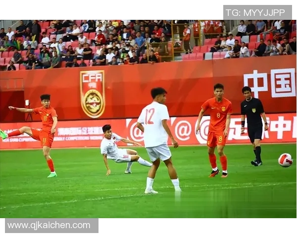 越南U19对阵中国青年队的精彩对决分析与赛后点评