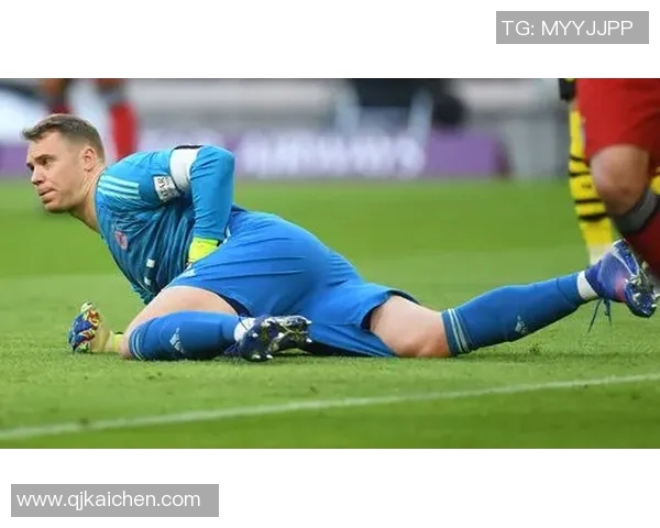 诺伊尔：守护球门的传奇门将与他背后的不屈精神