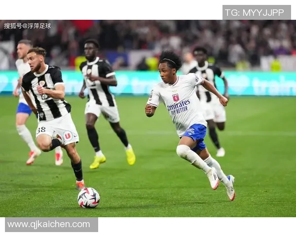 里昂对曼城精彩直播全程回顾与赛后分析尽在这里